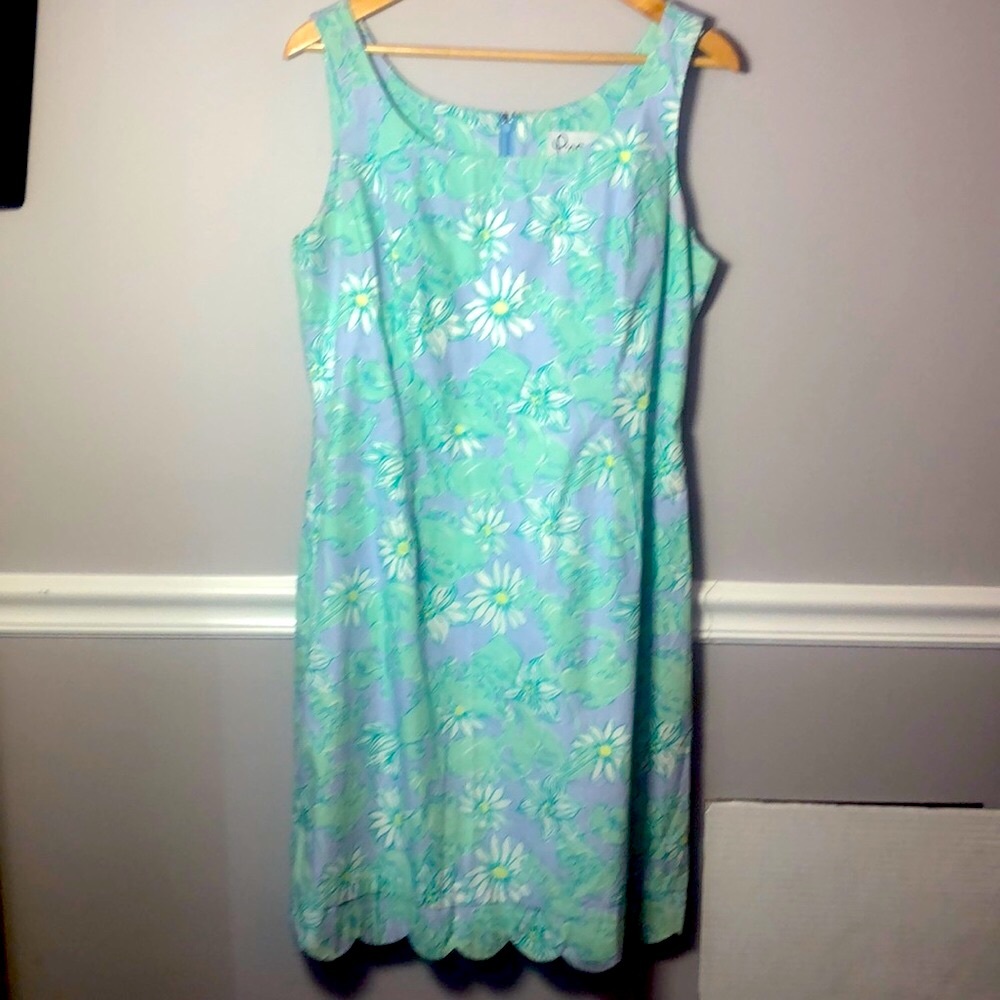 LILLY PULITZER Women’s sleeveless midi dress SIZE 14 daisies and lobsters crabs